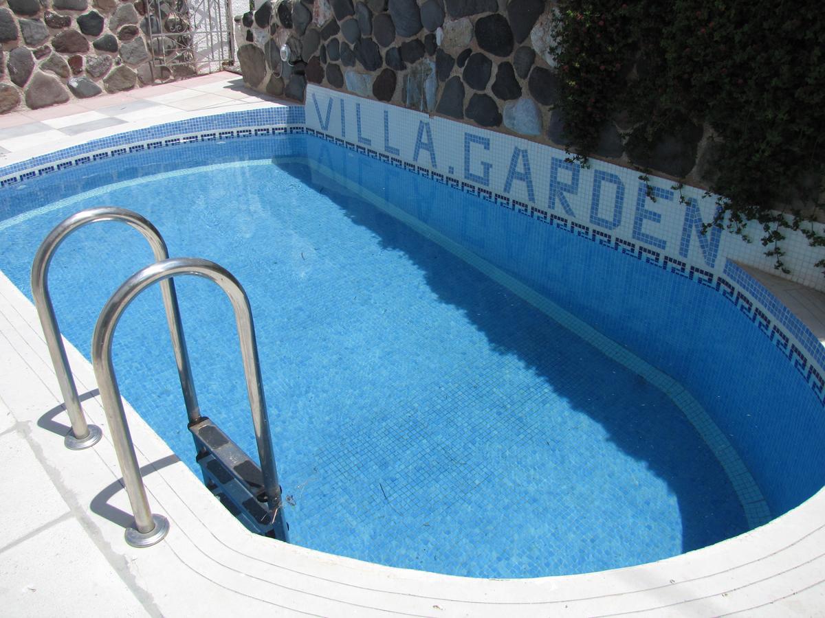 Villa Garden Fira  Exterior photo